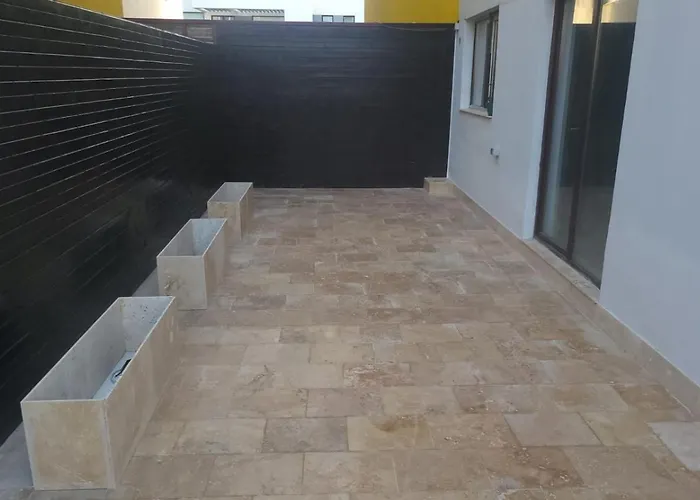 Apartament cu terasă Bucureşti